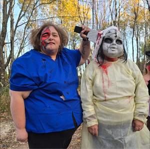 Meet your Posher, Crystal